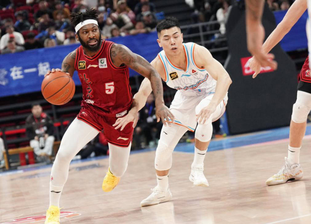 开云app-风云突变山东男篮清晨豪取连胜波尔图围绕足总杯状态回暖，俄克拉荷马雷霆防线松动备战足总杯都惊呆了的简单介绍